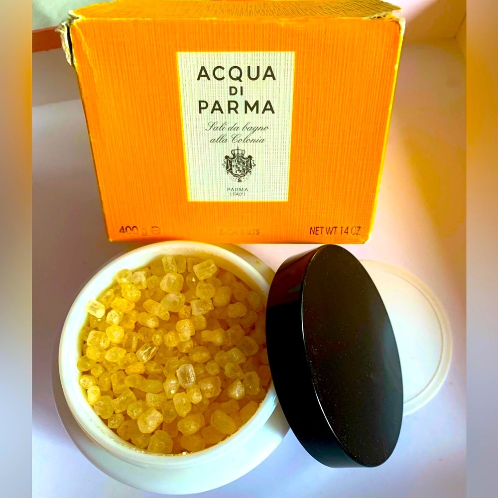 Acqua di Parma (EX size) Bath Salts - Luxurious Gold ( 400g e net weight 14 0Z)